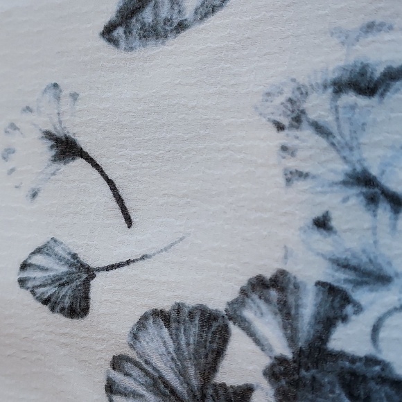 Urban Outfitters Kimchi Blue White & Black Grey Floral Print Mini Dress M - Picture 5 of 8